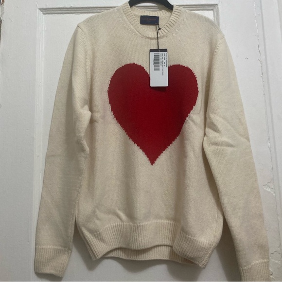 Cream Heart Sweater - Picture 2 of 3
